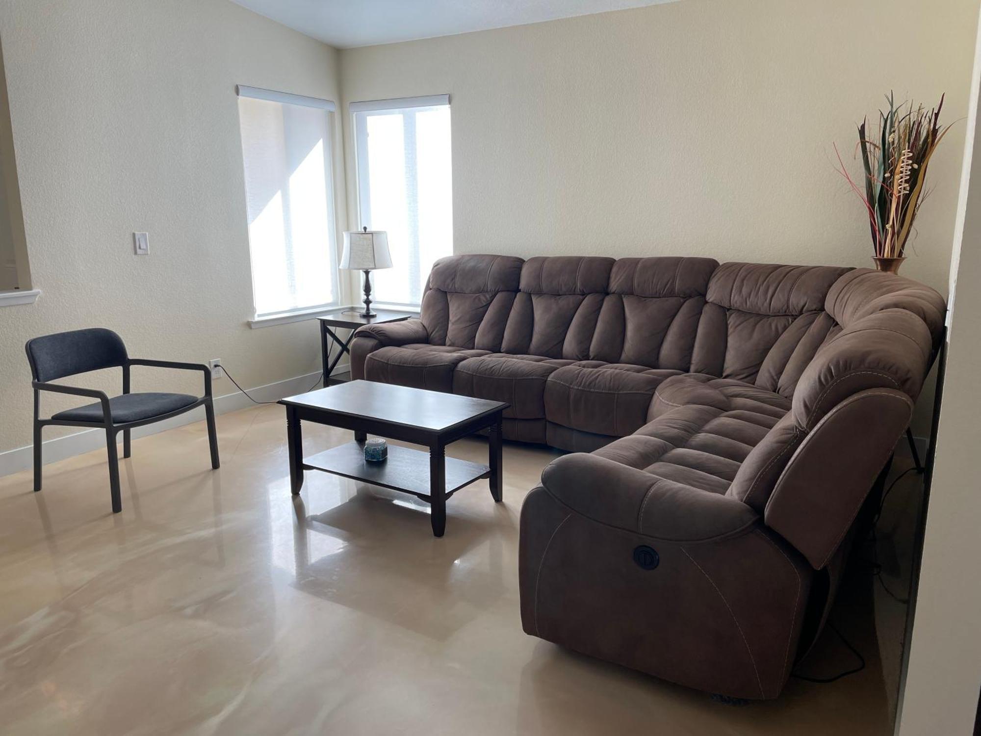 Villa Newly Remodeled Family Friendly 3B/2B House Henderson Exterior foto